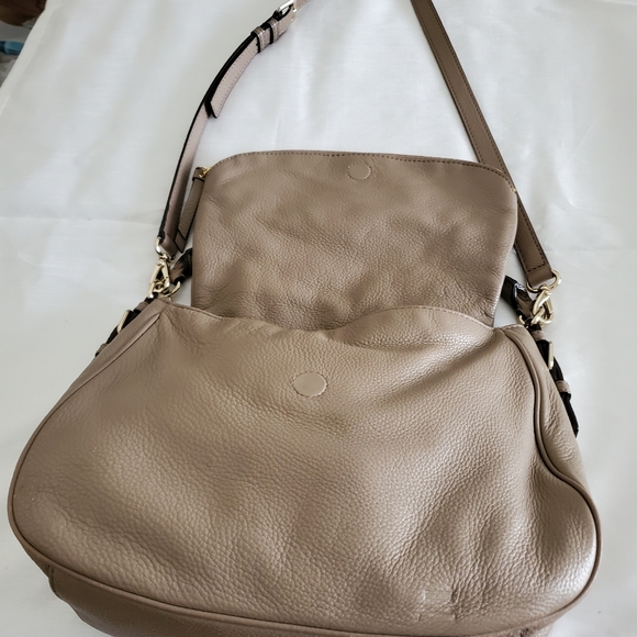 Katie Spade pocket book - Picture 2 of 8